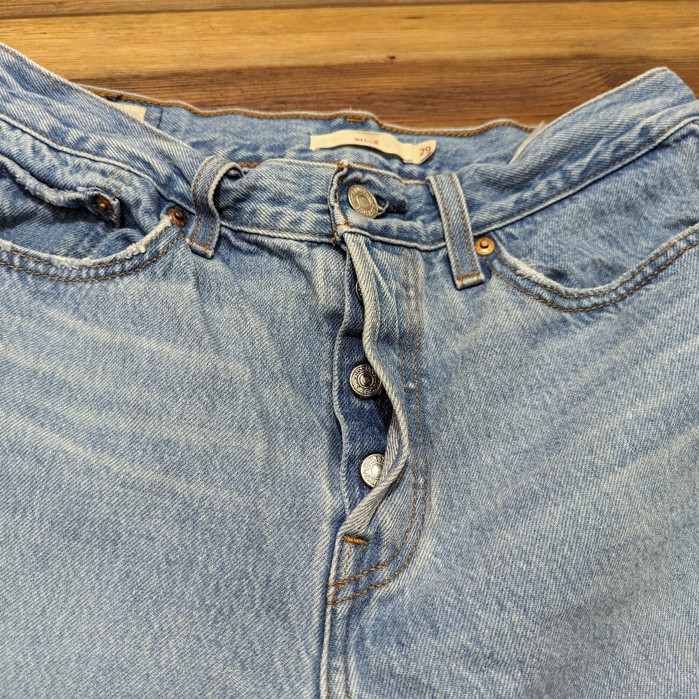 Levi's Wedgie Straight Med/Light Wash Cropped Jeans Size 29 - Picture 5 of 13